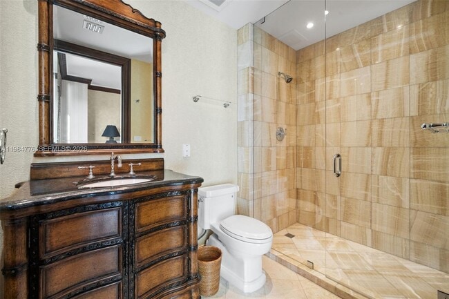 Building Photo - 16047 Collins Ave