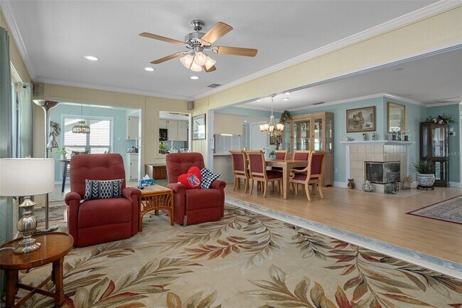 Building Photo - 7167 Crown Oaks Dr