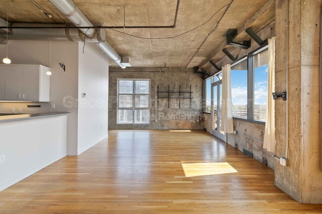 Building Photo - 2020 Arapahoe St