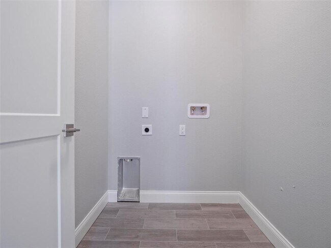 Building Photo - 127 Ullian Trail