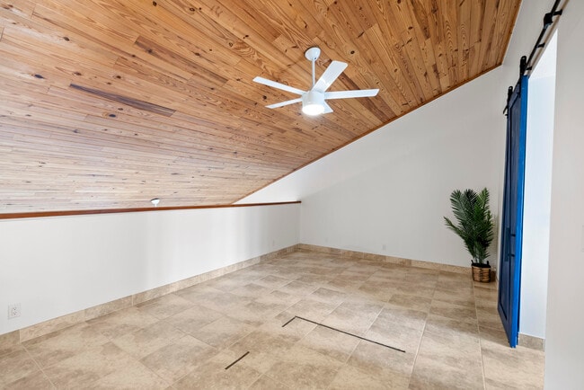 Building Photo - 216 Old Meadow Way