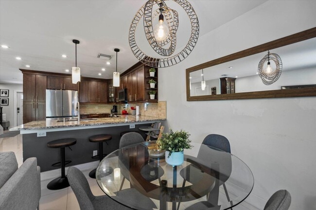 Building Photo - 6960 Mill Brook Pl