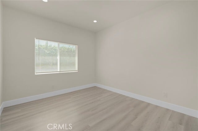 Building Photo - 1026 W Teresa St