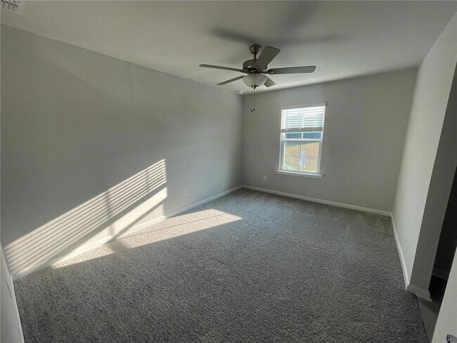 Building Photo - 3156 Morris Hills Dr