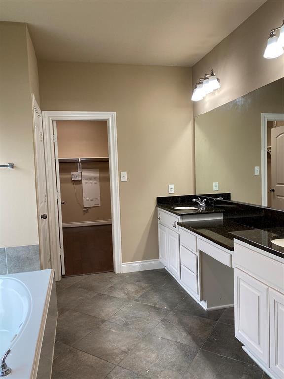 Building Photo - 25503 Lockspur Dr
