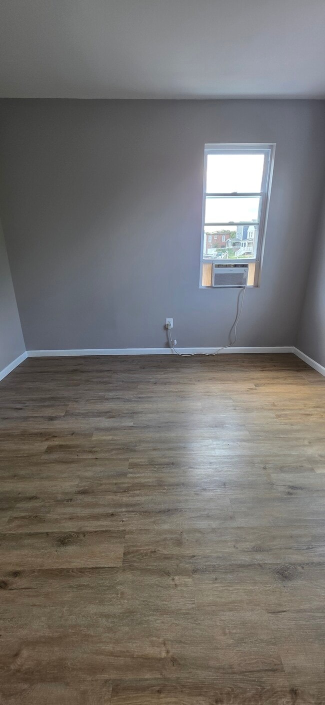 Building Photo - 629 Dumbarton Ave