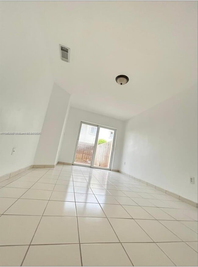 Building Photo - 20749 SW 80th Pl