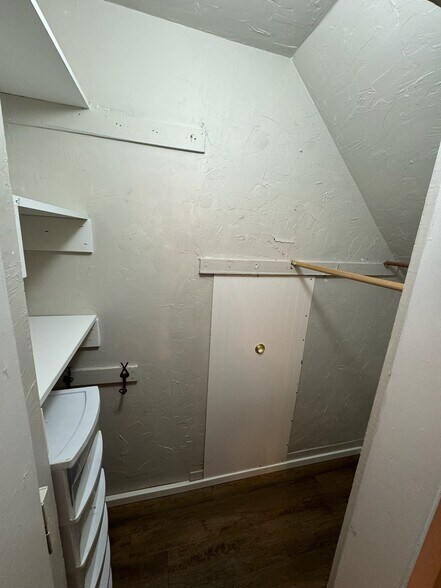 Building Photo - 109 E. 15th Street