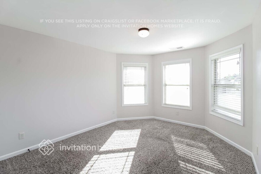 Building Photo - 1549 Station Ridge Dr SE