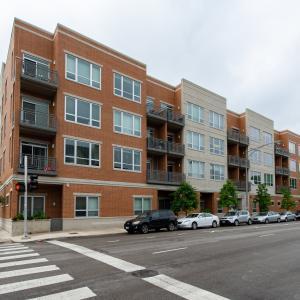 Primary Photo - 1609 W Warren Blvd