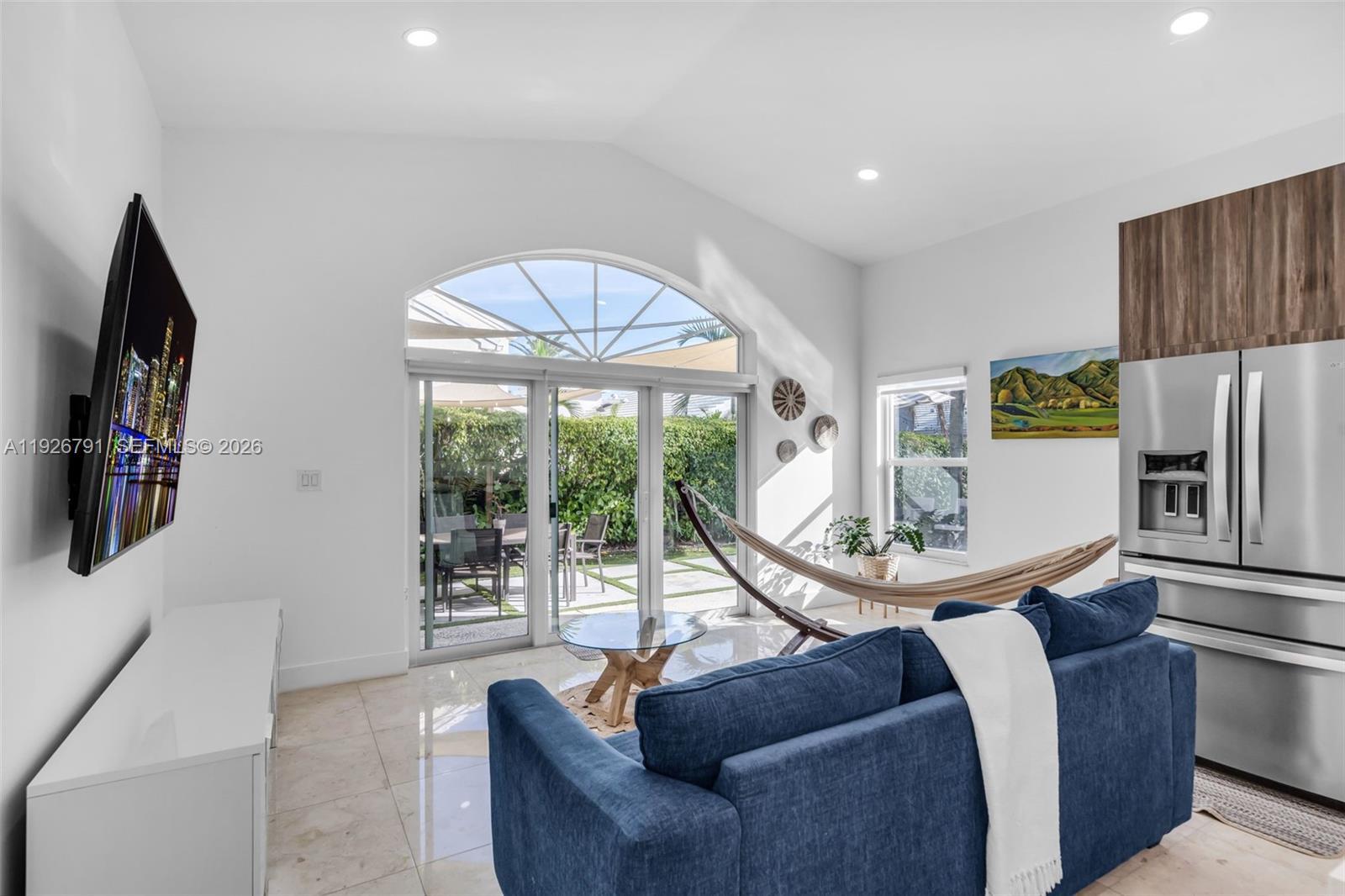 Building Photo - 15241 Wilshire Ct