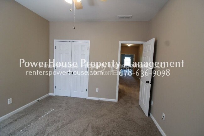 Building Photo - 4830 Hastings Terrace