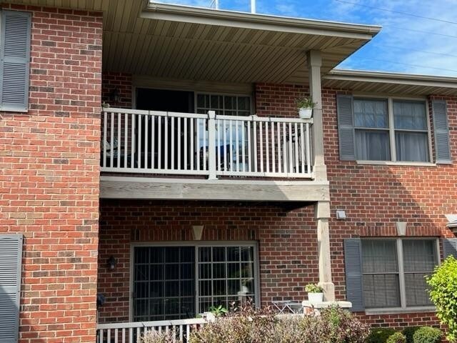 Building Photo - 641 Cambridge Ct
