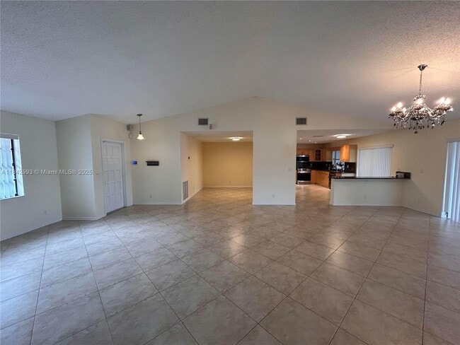 Building Photo - 1048 NW 99th Ave