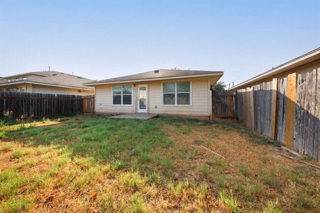 Building Photo - 3300 Etheredge Dr