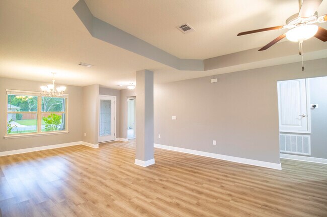 Building Photo - 3215 Stephens Landing Ln