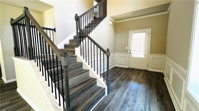 Building Photo - 3124 Hawthorne Path