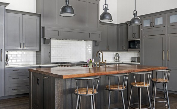 Building Photo - 7834 Broadway-278.9