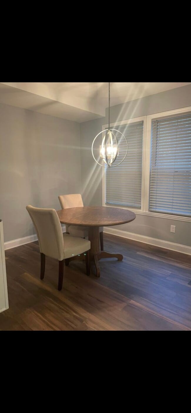 Building Photo - 218 Woodley Ct