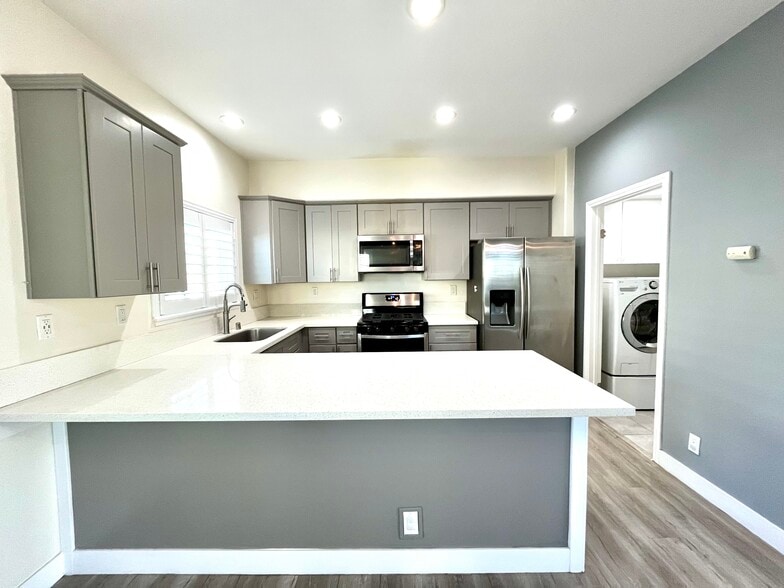 kitchen - 16619 Yukon Ave