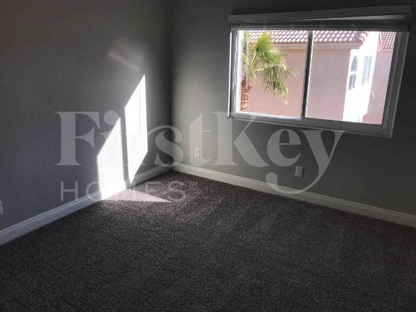 Building Photo - 5620 Royal Castle Ln