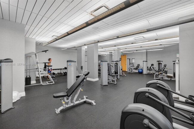 Building Photo - 3801 S Ocean Dr