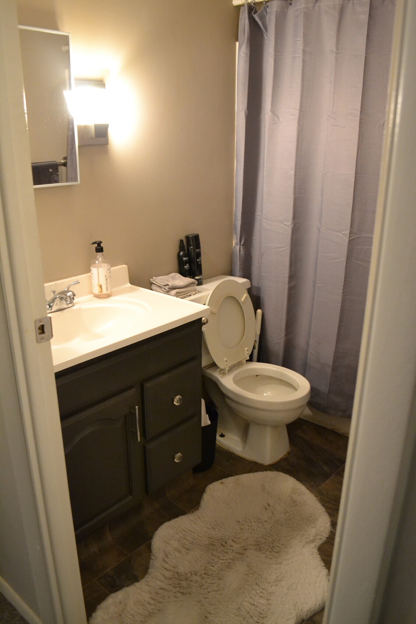 Building Photo - 8914 Trotter Lane # A