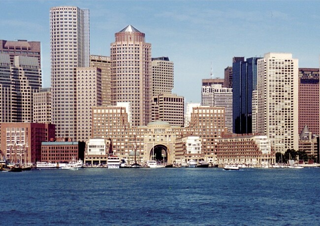 Building Photo - 10 Rowes Wharf