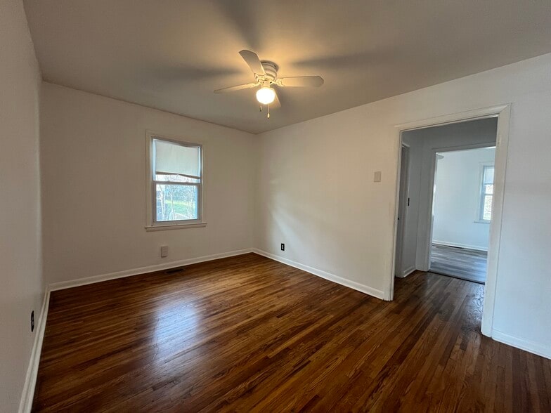 Building Photo - 106A McKennell Dr