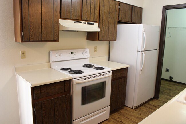 Building Photo - 2612 Davidson Dr