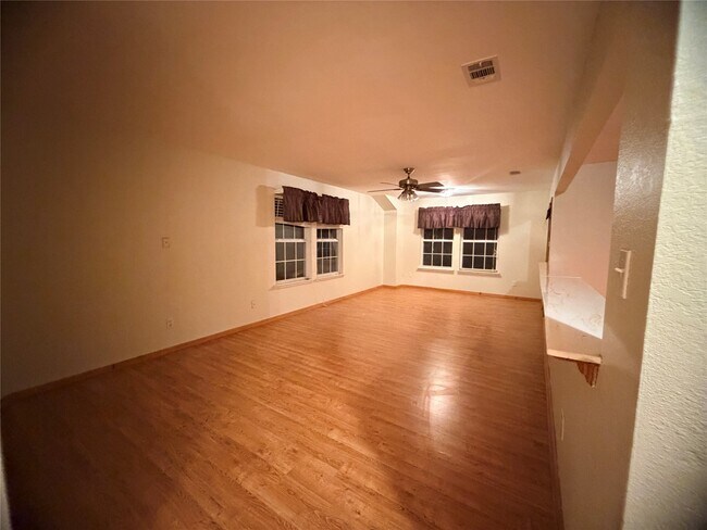 Building Photo - 2567 Avenue D