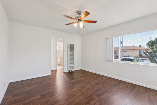 Building Photo - 6100 West Blvd