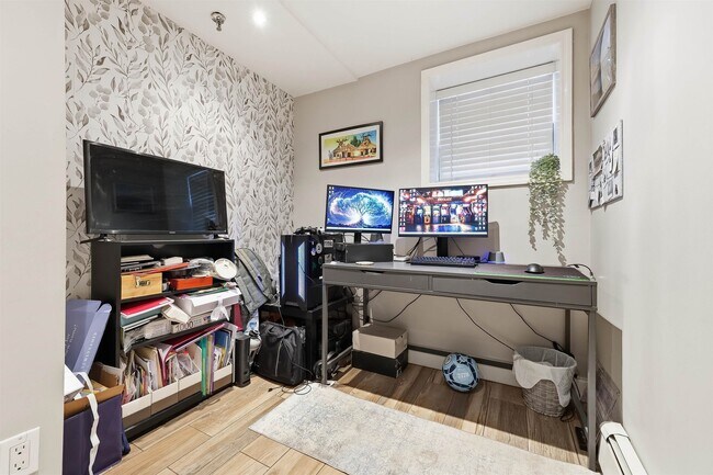 Building Photo - 535 Bloomfield St