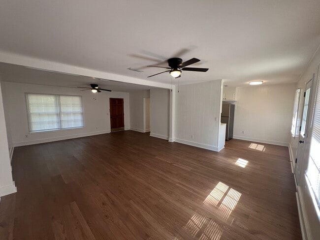 Building Photo - Available April!