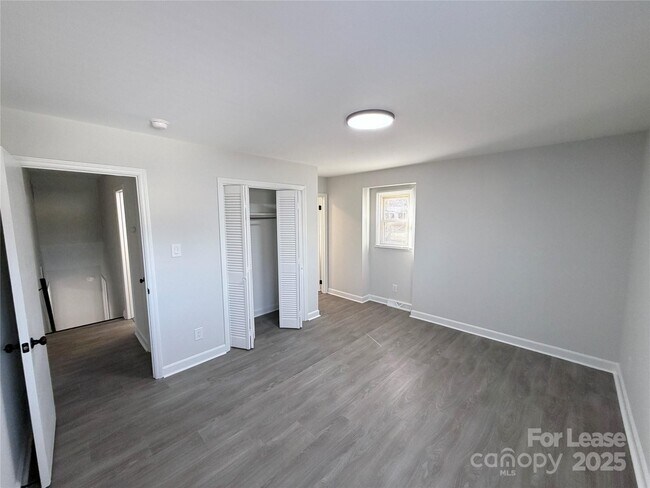 Building Photo - 6207 Eagle Peak Dr