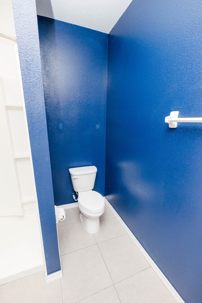 Building Photo - 6777 Longboat Dr