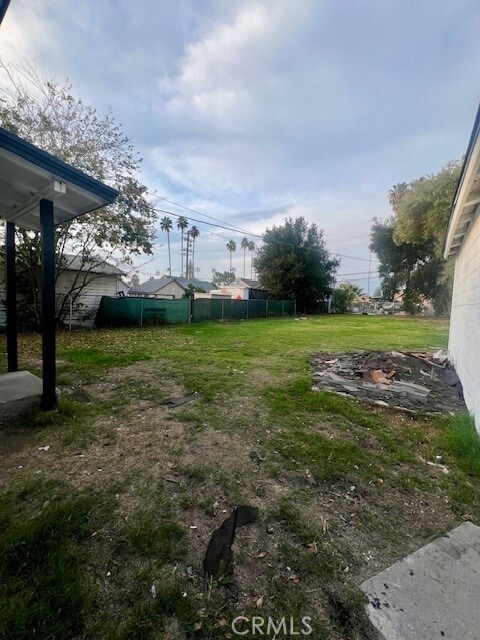 Building Photo - 580 W 21st St