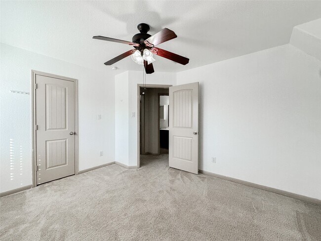 Building Photo - 20319 Little Wing Dr