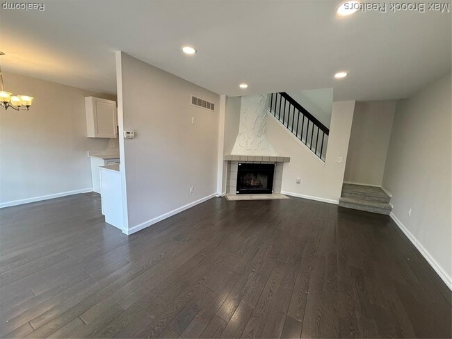 Building Photo - 31186 Country Way