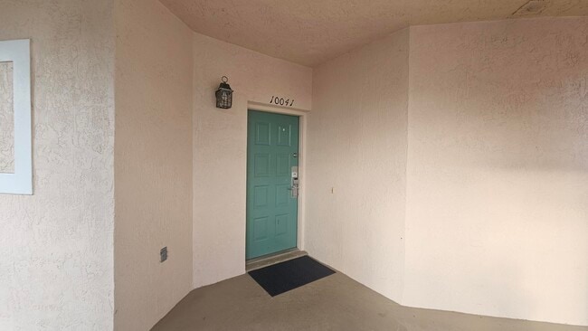 Building Photo - 10041 Perfect Dr