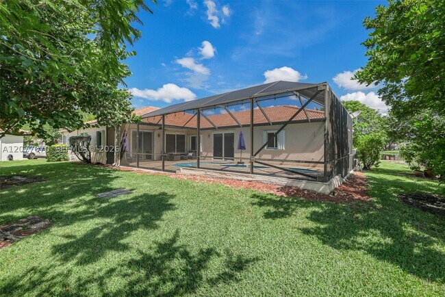 Building Photo - 1928 Water Ridge Dr