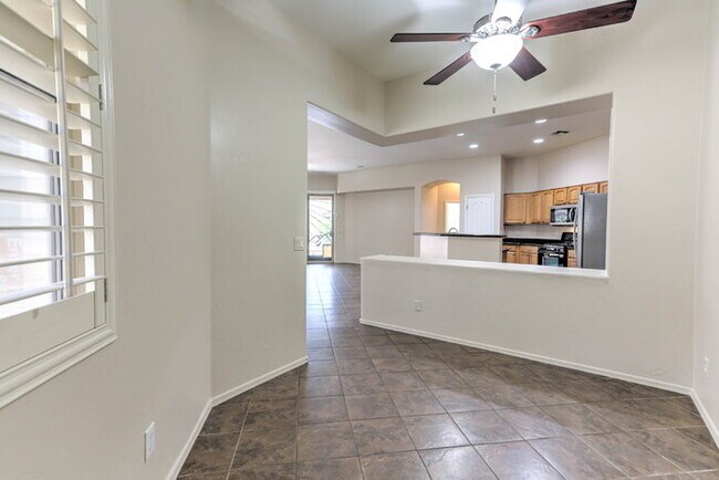 Building Photo - Rancho Sahuarita Gated Community