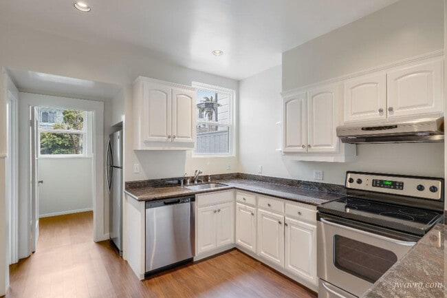 Building Photo - 766 23rd Ave