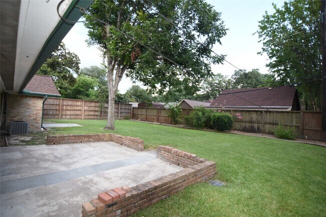 Building Photo - 10511 Eddystone Dr