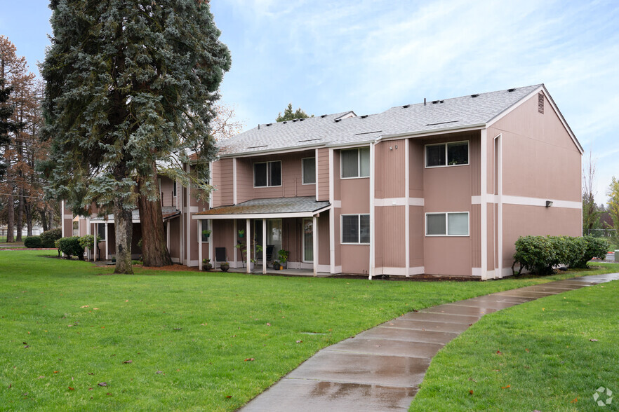 Primary Photo - Fort Vancouver Terrace