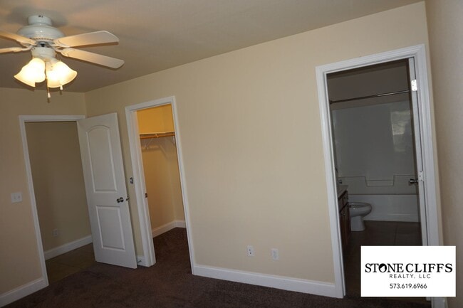 Building Photo - 310 Rylee Cir