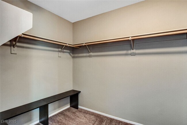Building Photo - 8792 Parsons Ridge Ave