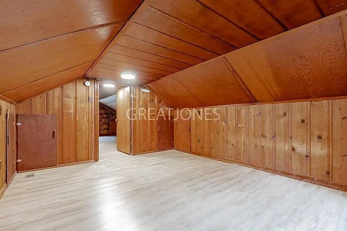 Building Photo - 113 Powell Ave