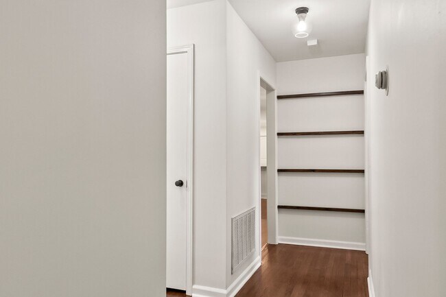 Building Photo - Idlewood Ranch Home Available Now - Massive Fenced Backyard