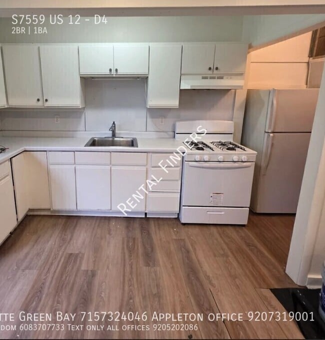 Building Photo - S7559 US-12
